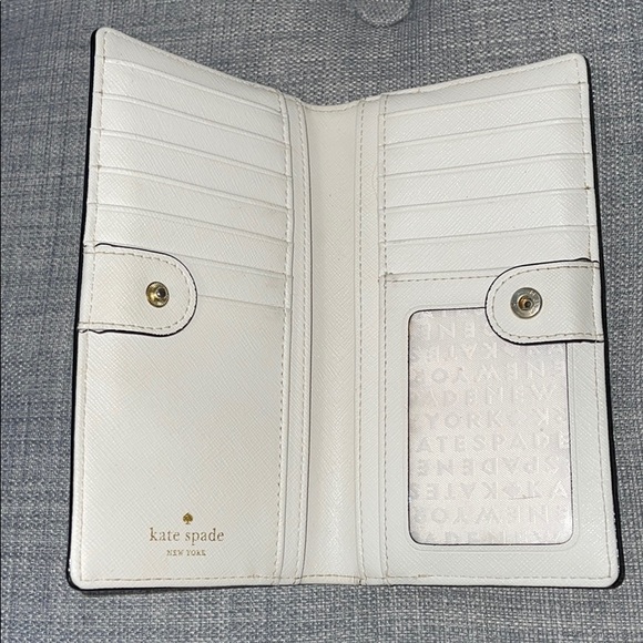 Kate Spade Wallet - Picture 2 of 3